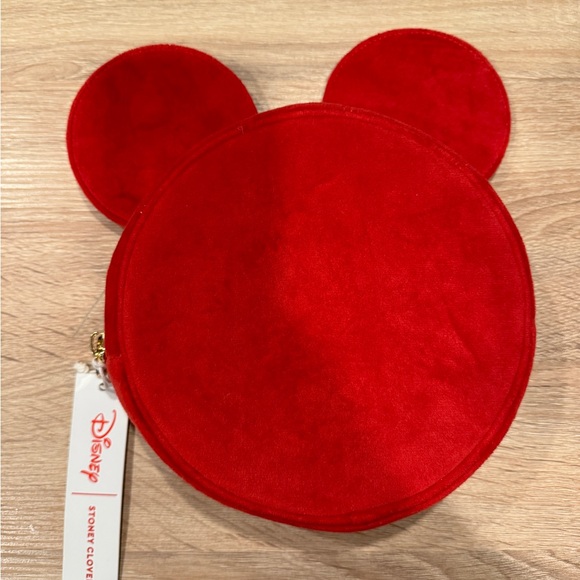 Stoney clover red velvet pouch - Picture 6 of 6